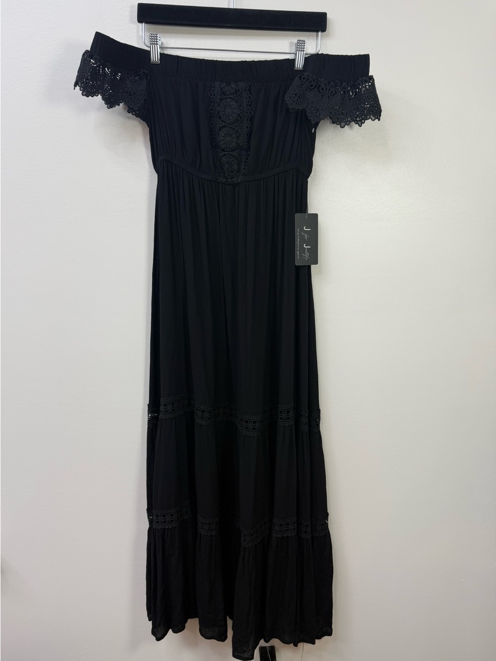 J for Justify Black off the Shoulder Maxi Dress with Crochet Trim Size M - Picture 2 of 10